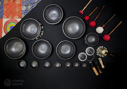 Nirvāṇasounds-Black-Spectrum-Chakra-Bowl-SPECIAL SET