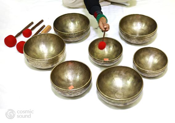 Full Moon Singing Bowl Set