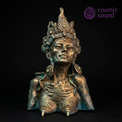 Statue-Aajima